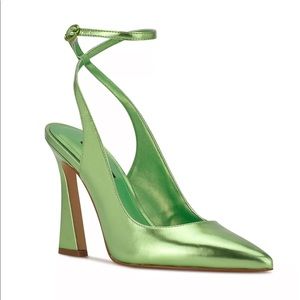 Nine West Tabita Ankle Strap Pumps Metallic Green 8 NWT Homecoming Holiday